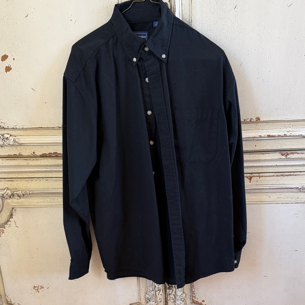 Men's Black Button-Down Shirt - Classic Long Sleeve